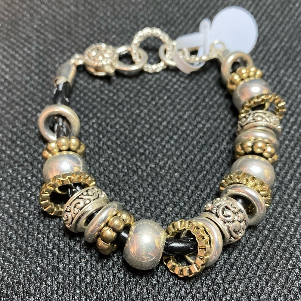Charm Bracelet - Beaded w/Clasp - 8 1/4” long